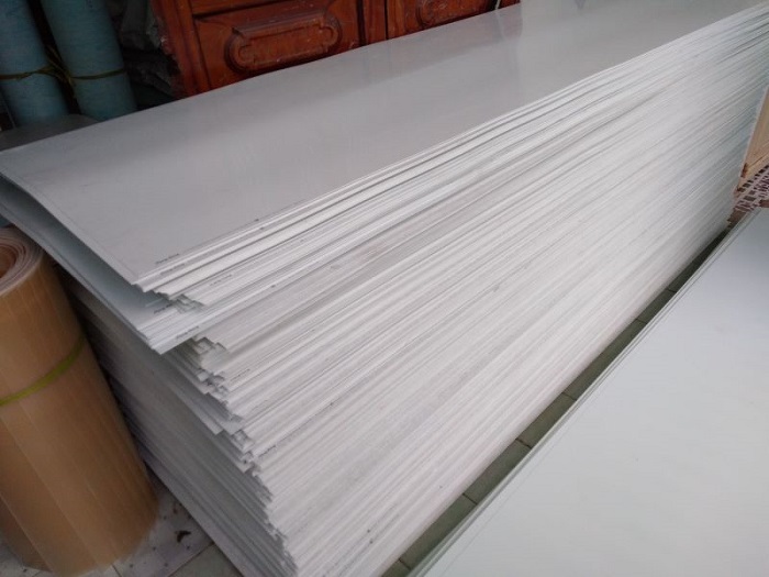 Nhựa PE có nhiều ưu điểm nổi bật, được ứng dụng rộng rãi